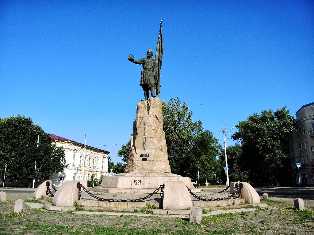 Памятник Ермаку в Чусовом