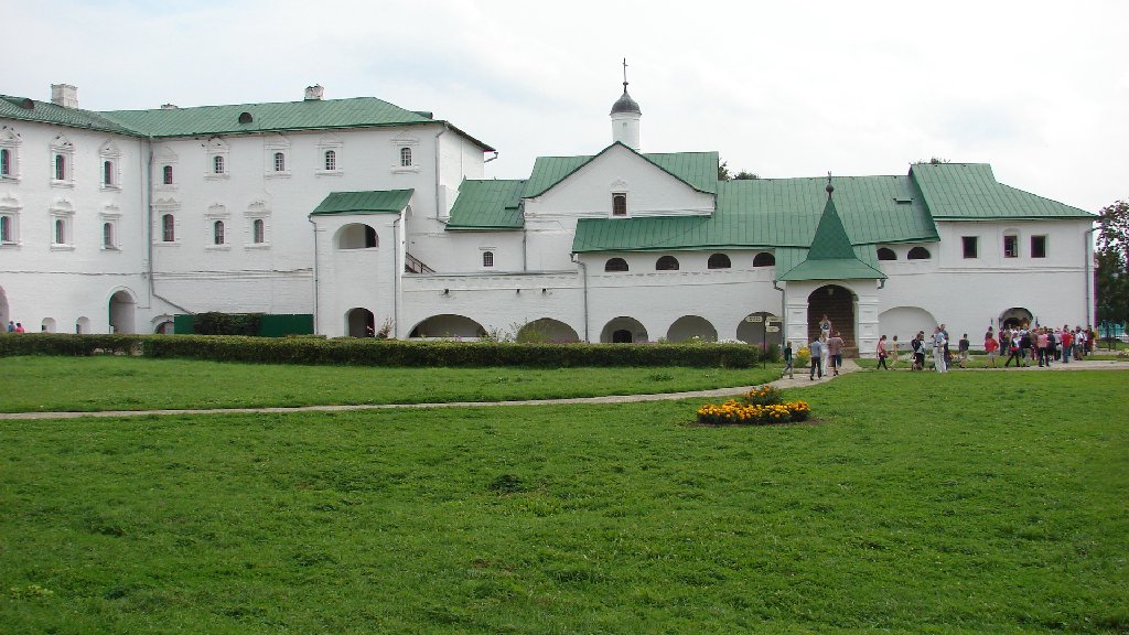 Архиерейские палаты в Суздальском кремле