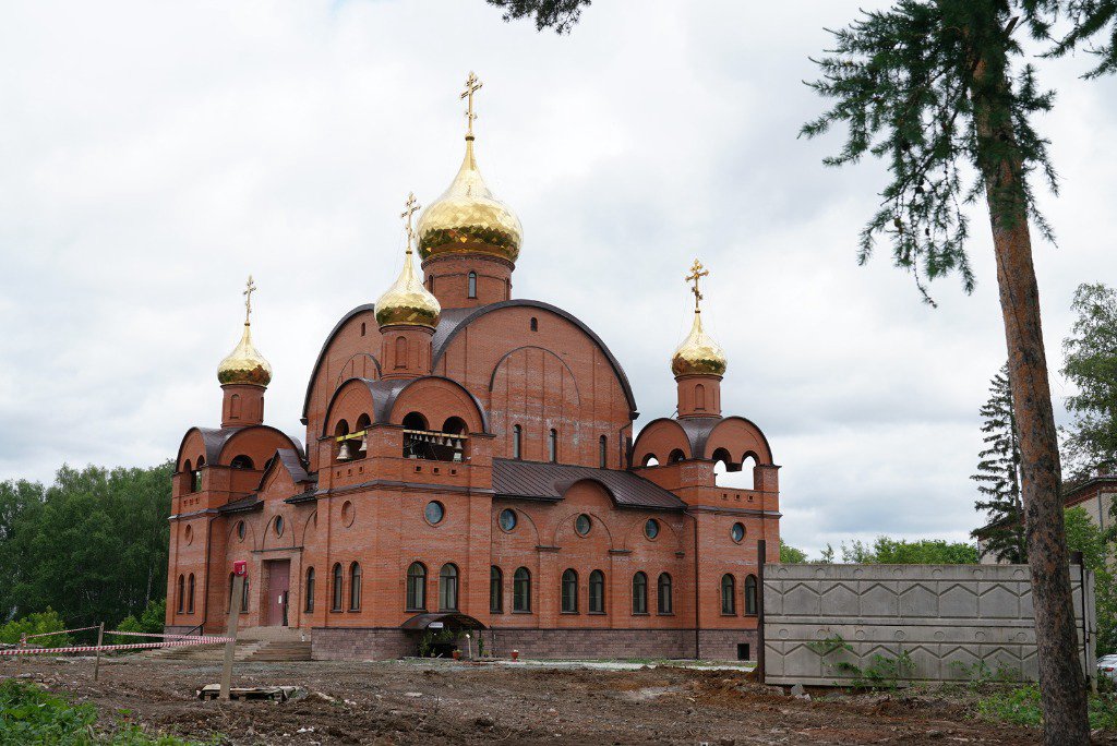 Свято-Никольский собор в Белорецке