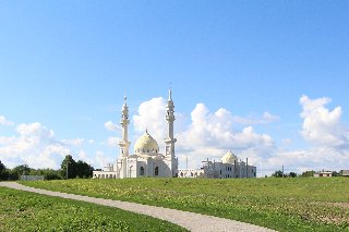 Белая мечеть в Болгаре