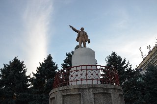 Центральная площадь имени Ленина в Армавире