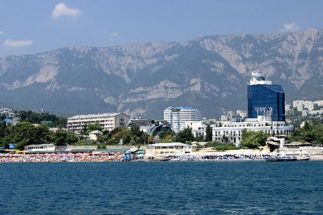 Ялта — курортный город на Южном берегу Крыма