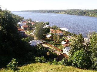 Панорама Плёса и Волги с исторической застройкой