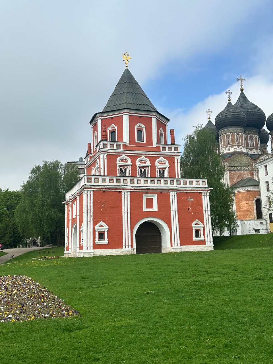 Мостовая башня
