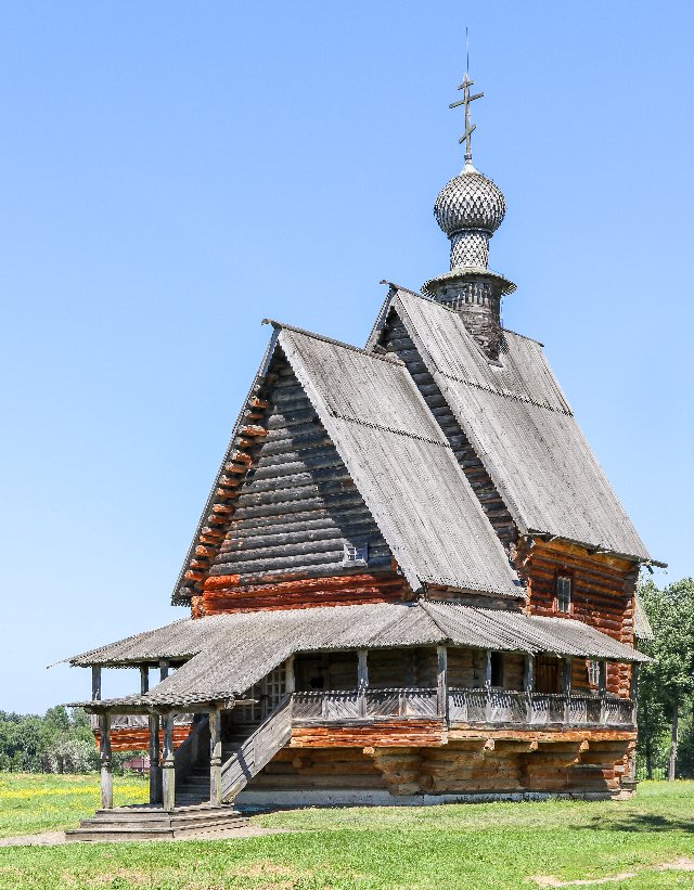 Никольская деревянная церковь из села Глотово