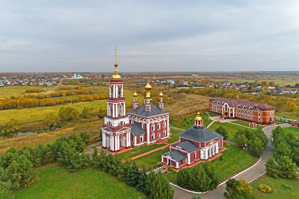 Храмовый комплекс в Михалях