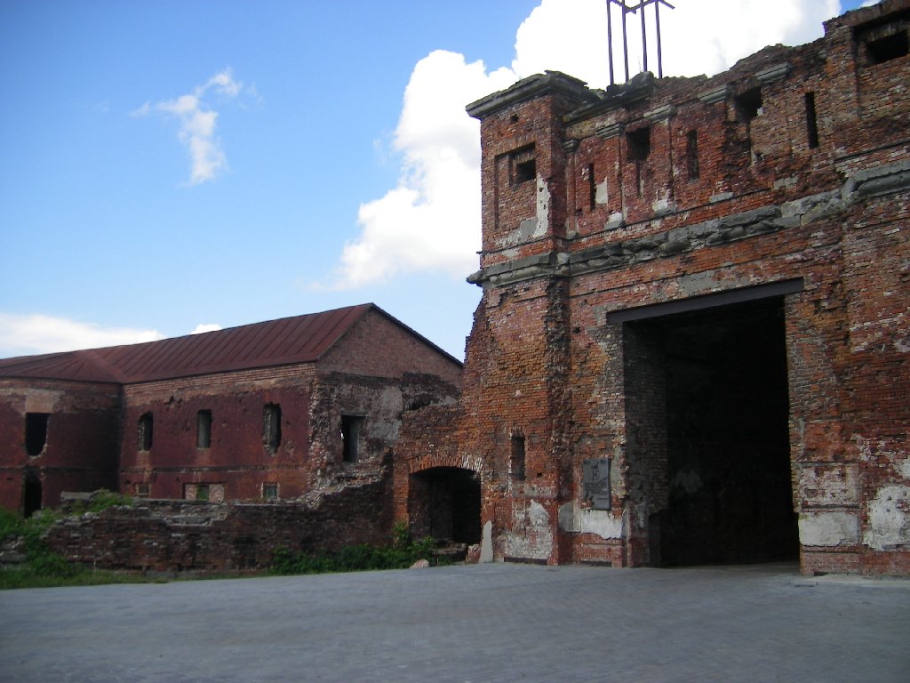 Брестская крепость, Брест