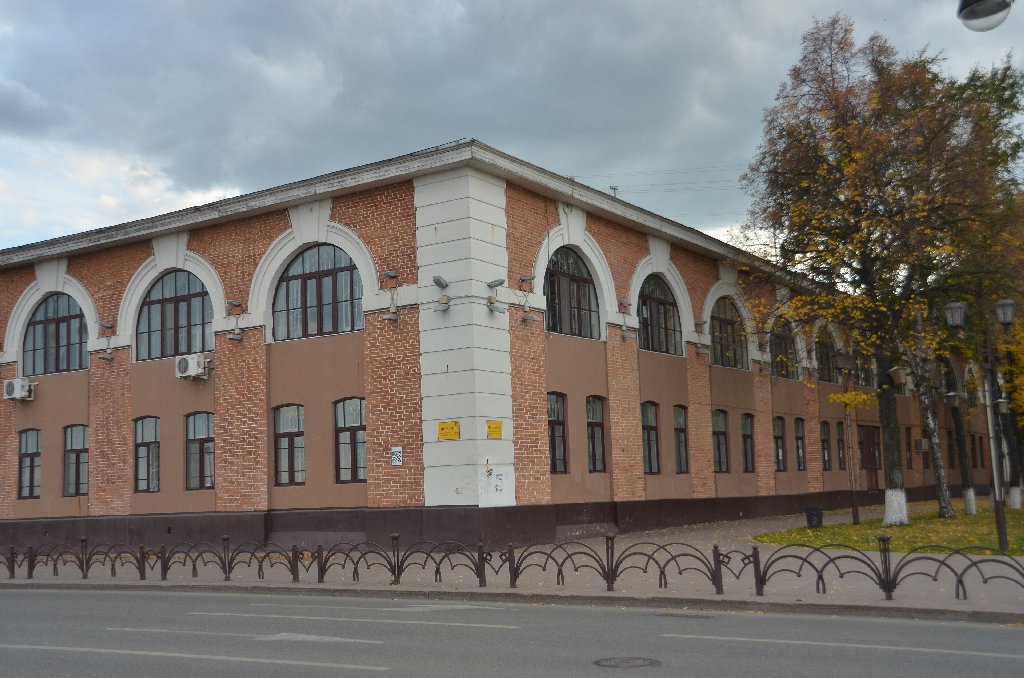Здание Тюменского гостиного двора