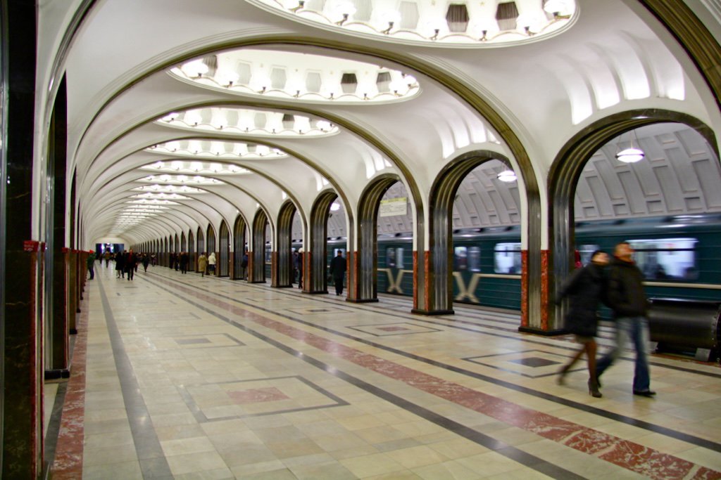 Метро Москвы (Семь знаковых станций)
