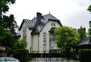 Вилла в районе Амалиенау
