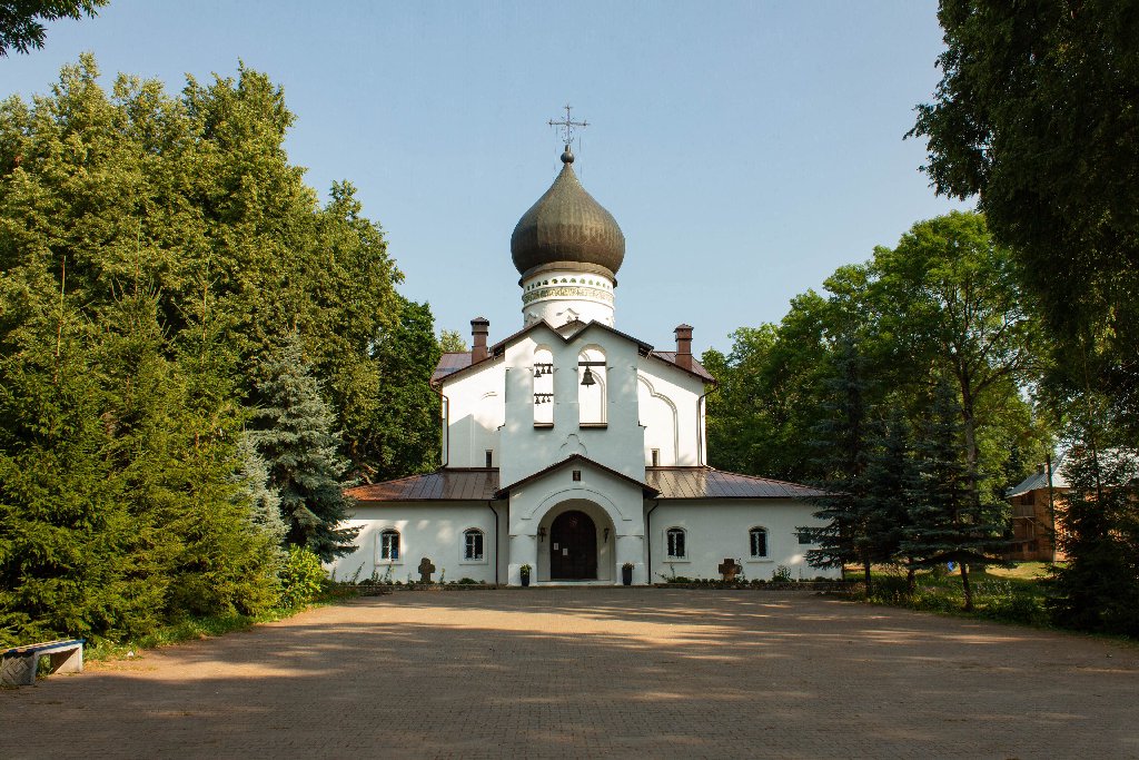 Собор Державной иконы Божией Матери в Гдове