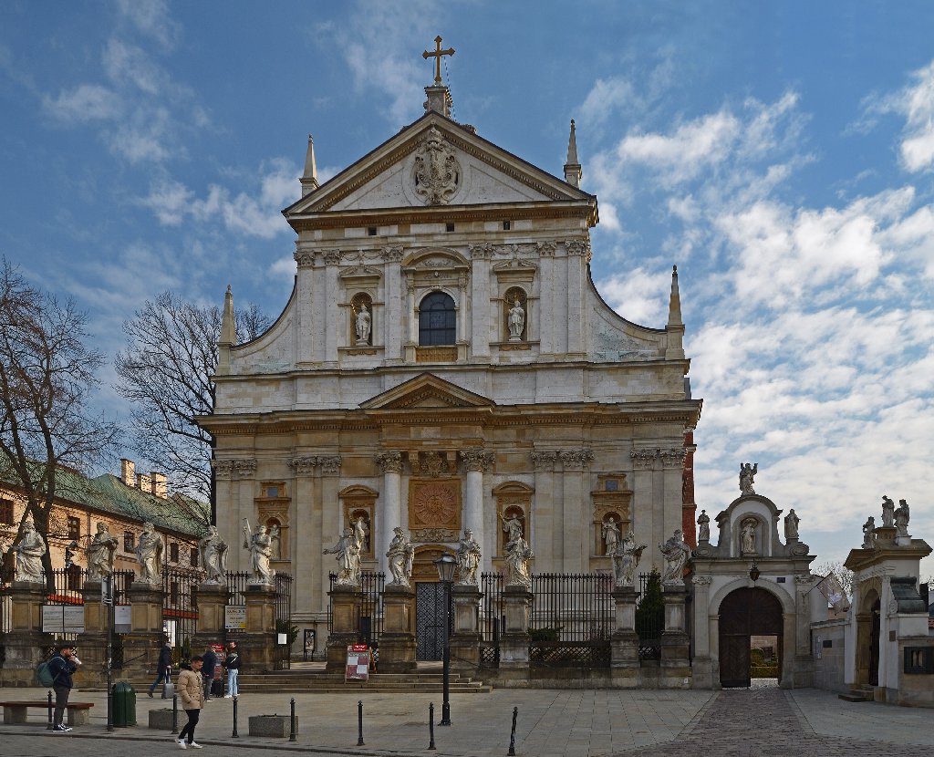 Костёл Святых Петра и Павла в Ивье