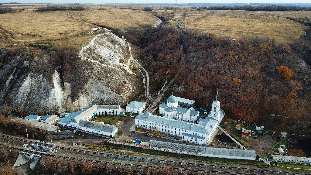 Постройки Дивногорского Успенского монастыря
