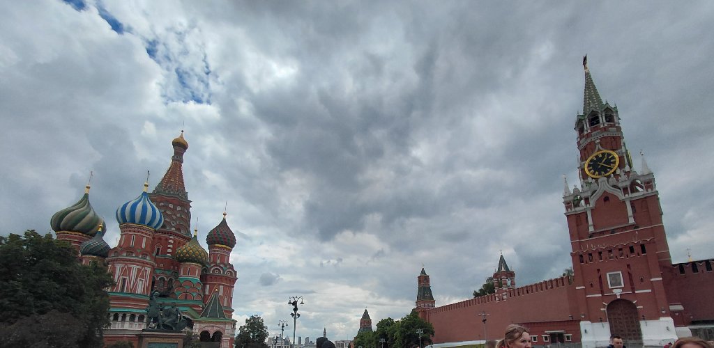 Красная площадь с видом на храм Василия Блаженного